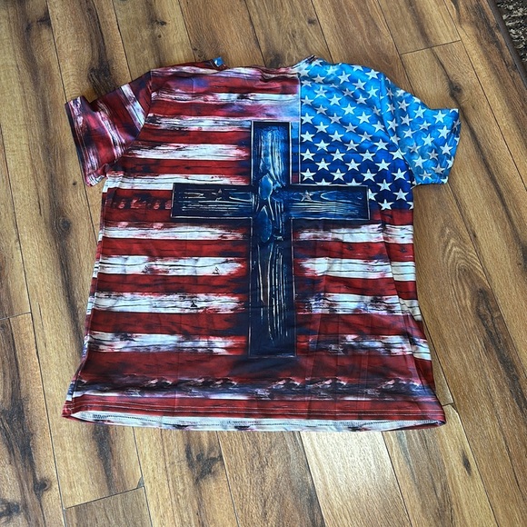 Women’s Cross top - Picture 2 of 2